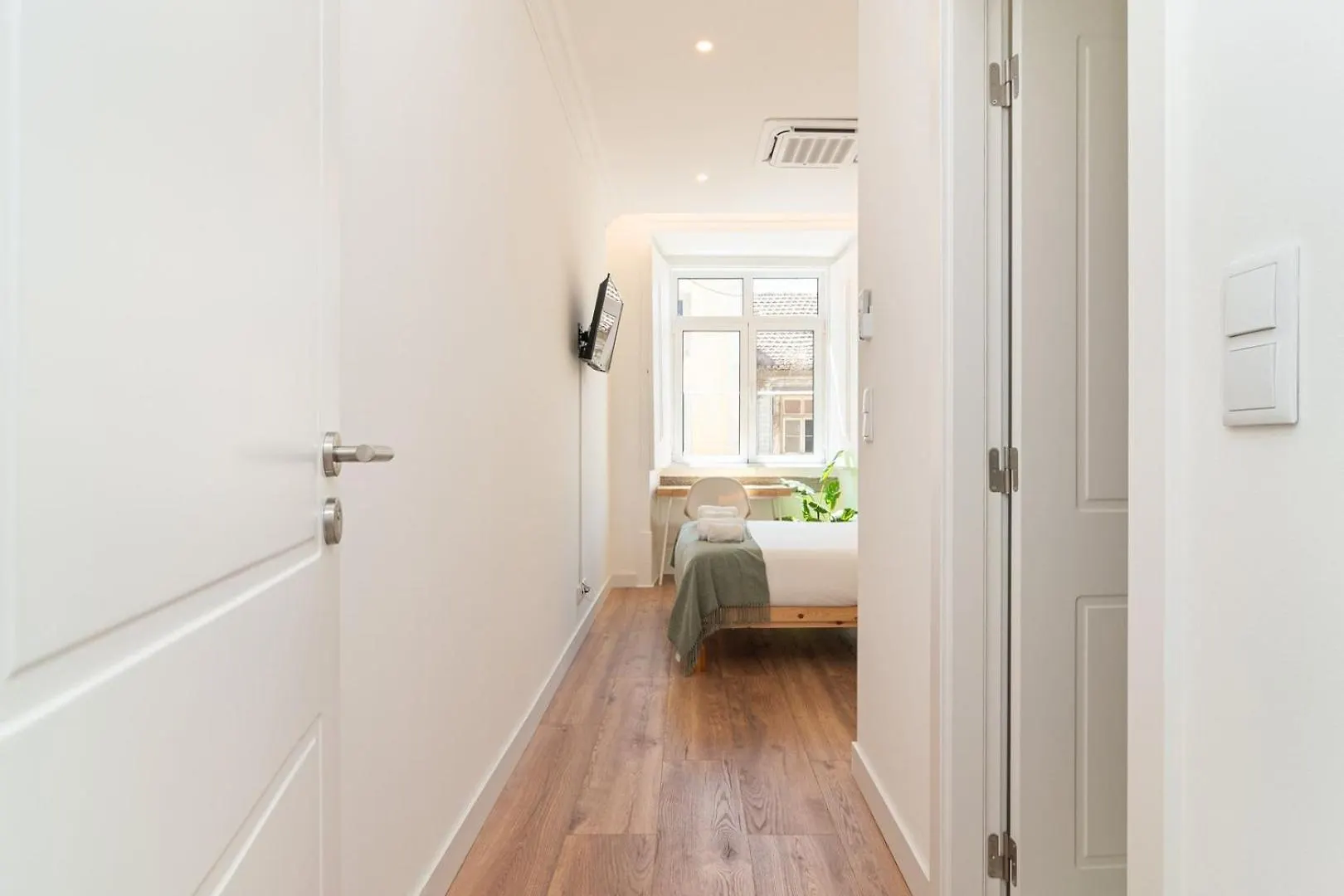 Guestready - Priorado - Yellow Suite Lisbon Portugal